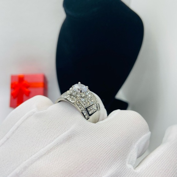 Sterling Big Zircon Dimond Stone Ring for Women - Picture 9 of 11